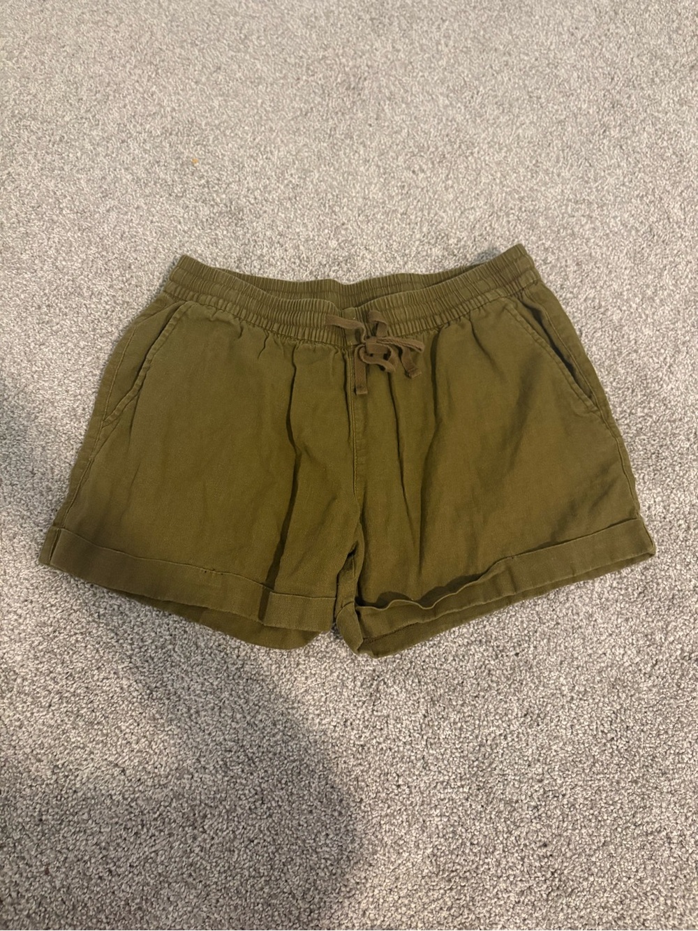 Old Navy Women's Olive Green Casual Drawstring Shorts